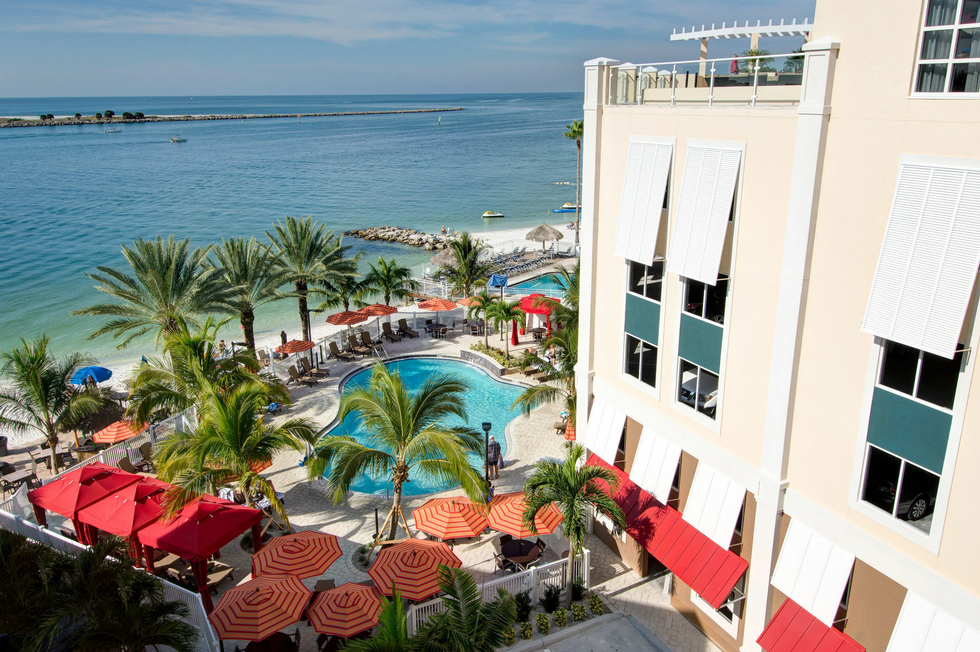 Hampton Inn And Suites Clearwater Beach Exterior photo